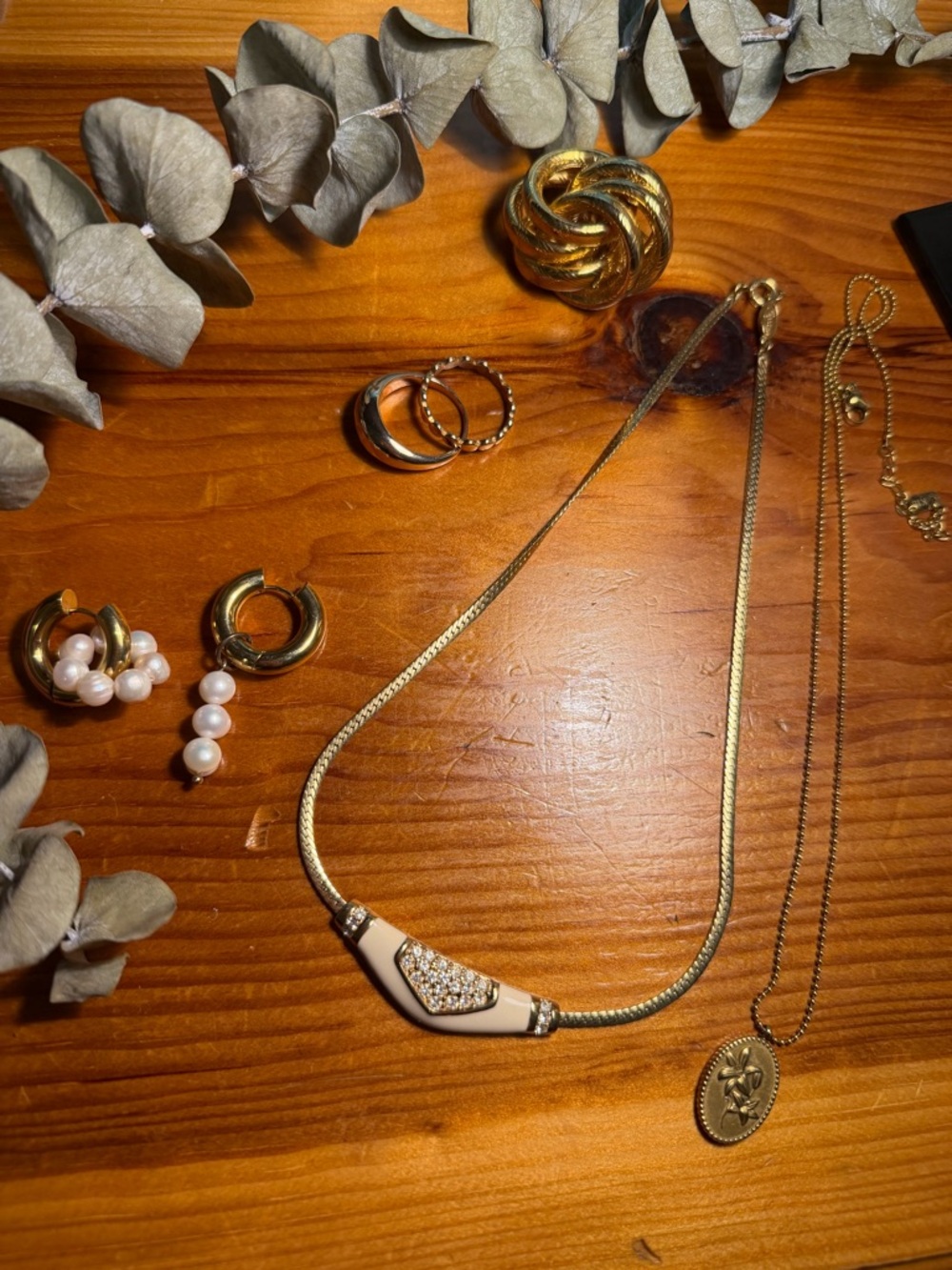 Gold-Tone Vintage Set (Enamel & Pearls)